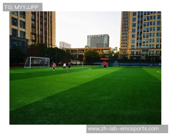 高清足球场图片欣赏尽享绿茵场的魅力与激情